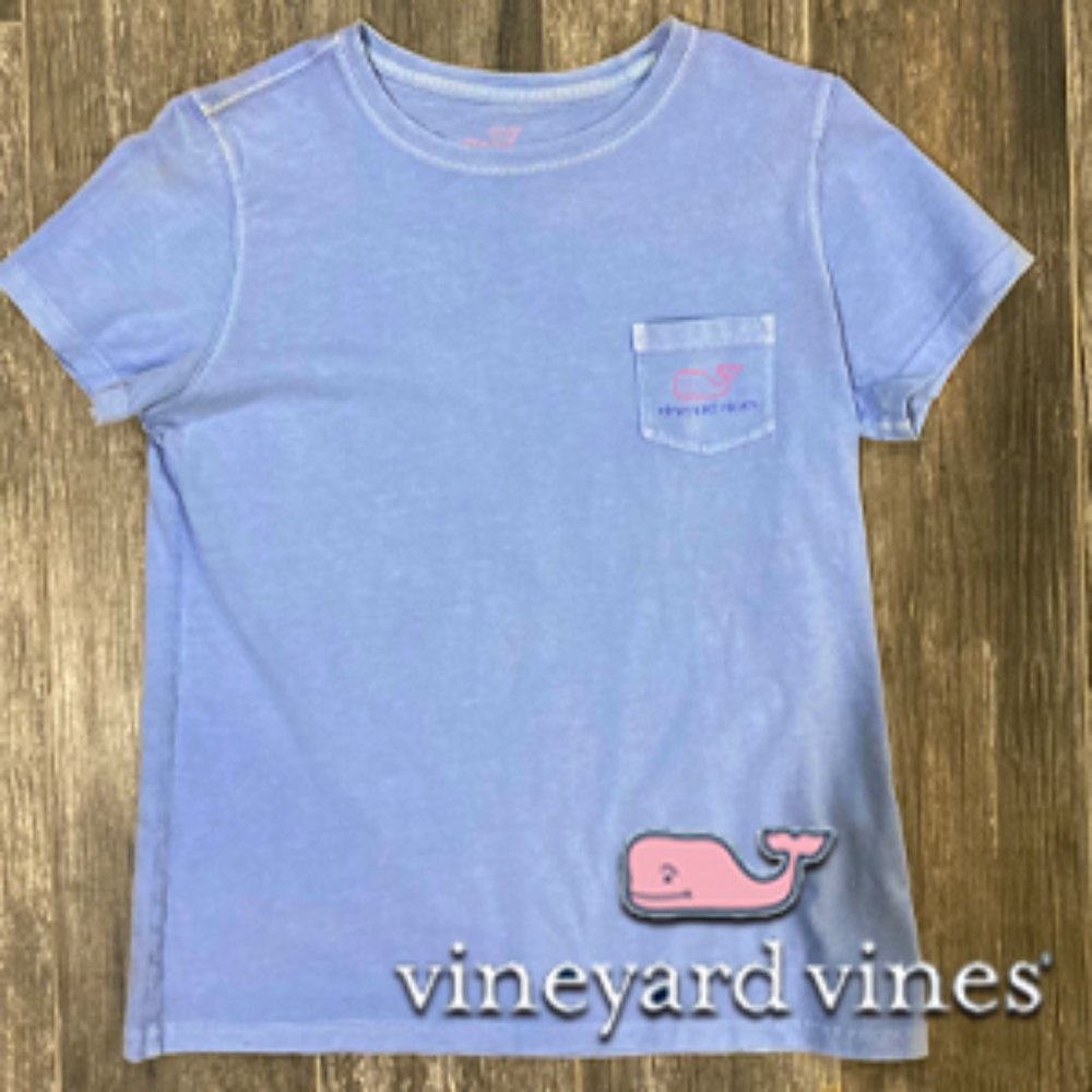 Vineyard Vines Print Whale Short Sleeve Tee. Small